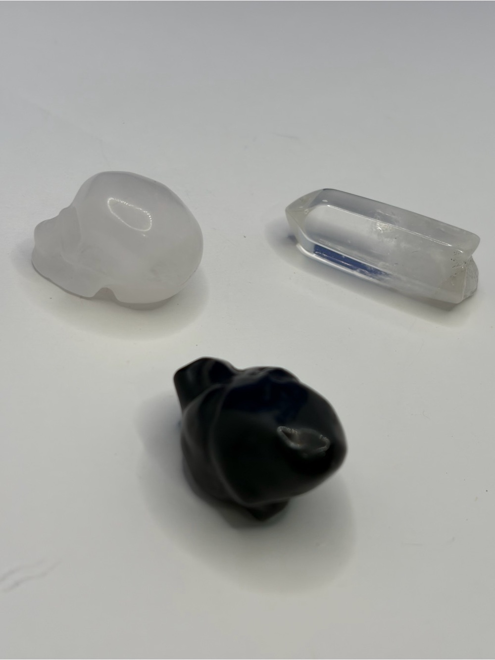 Mini Crystal Bundle - Quartz Skull, Clear Quartz Point, and Black Obsidian Heart - Picture 5 of 5
